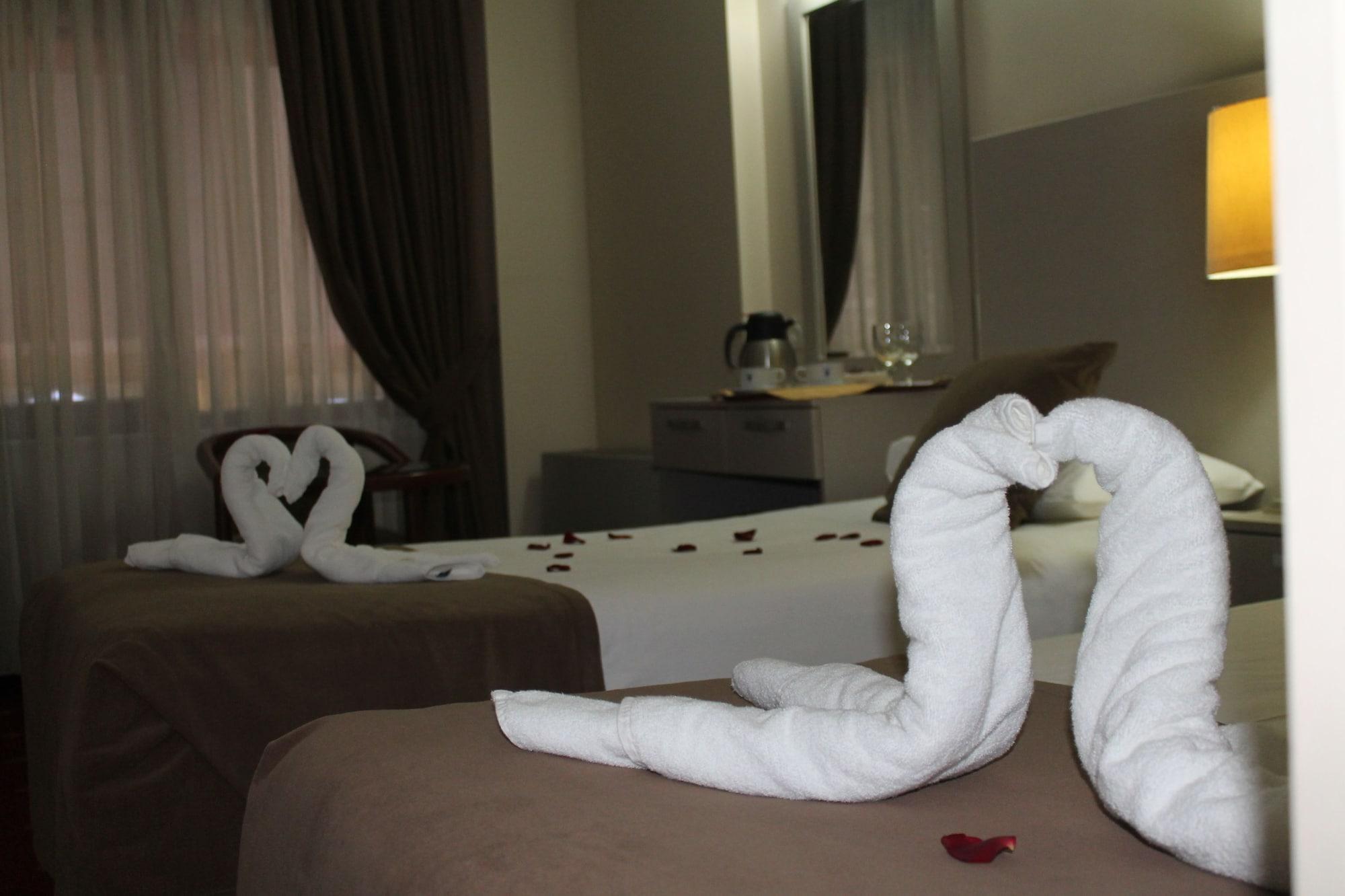 Hotel Buyuk Sahinler Istanbul Bagian luar foto